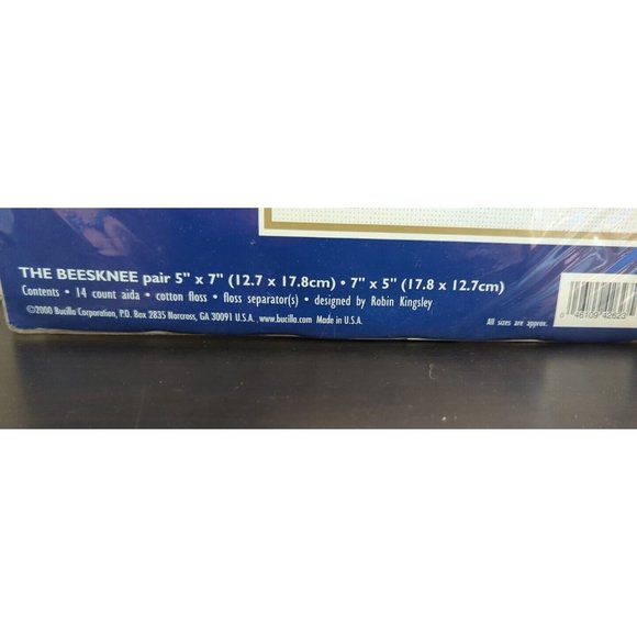 VTG NOS Bucilla Counted Cross Stitch 42623 The Beesknee Bumblebee Flowers - Picture 5 of 6